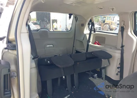 2012 Chrysler Town & Country Touring из США, поврежденный, VIN 2C4RC1BG7CR133802